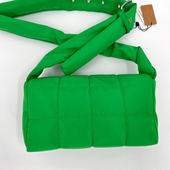Handbag Womens Small Green Nylon Quilted Crossbody Bag Bright Kelly Adjustable - Picture 5 of 14